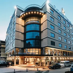 Golden Tulip Отель